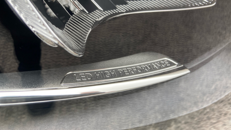 Mercedes-Benz B-Class B180d AMG Line Premium 5dr Auto Diesel Hatchback